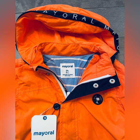 Mayoral toddler rain coat - Picture 2 of 4